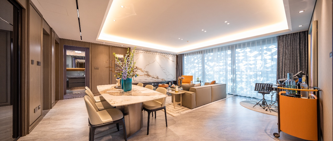 选海信，你放心。海信&middot;君玺，营销中心倾城盛放。