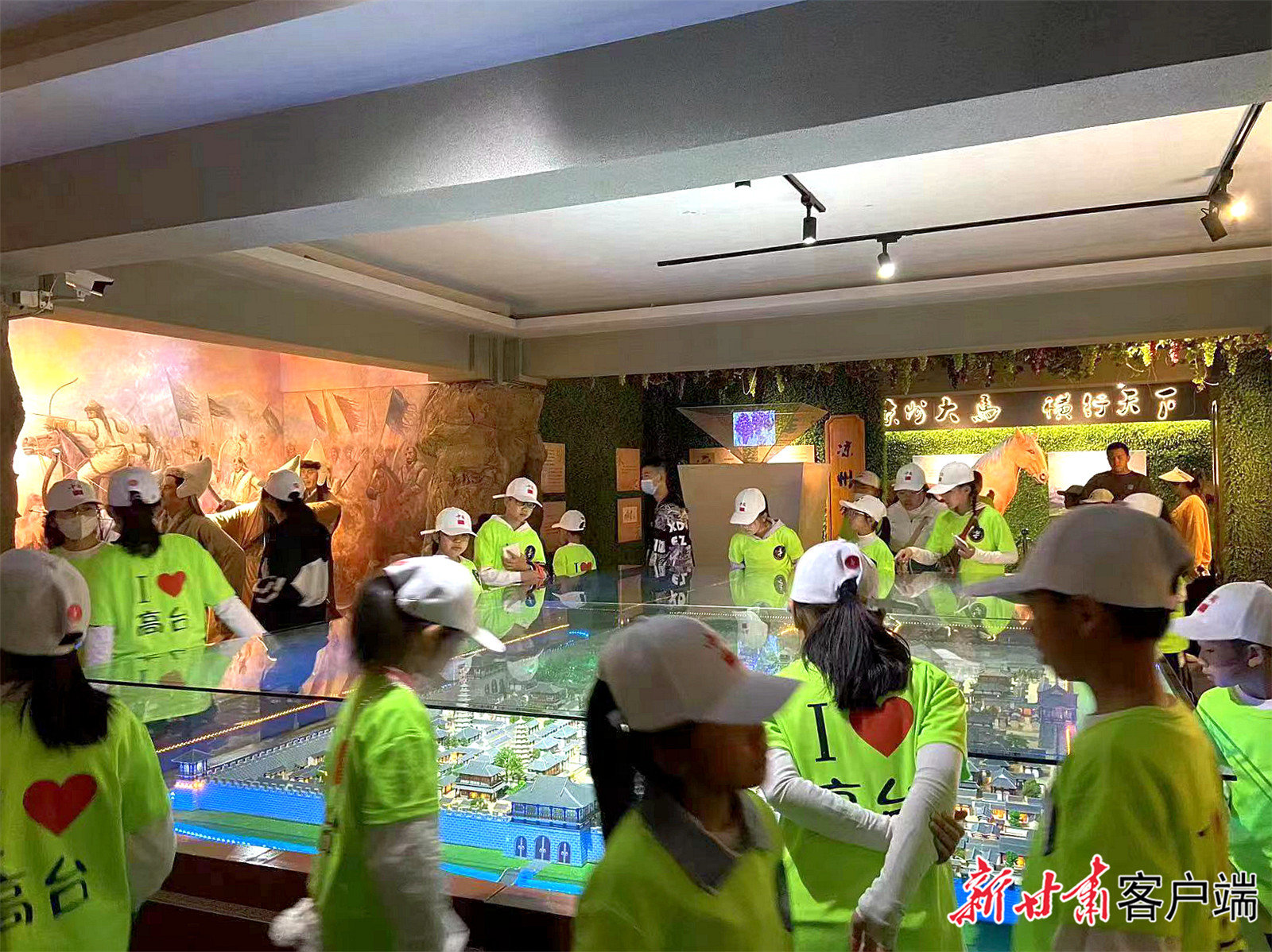 孩子们博物馆观赏