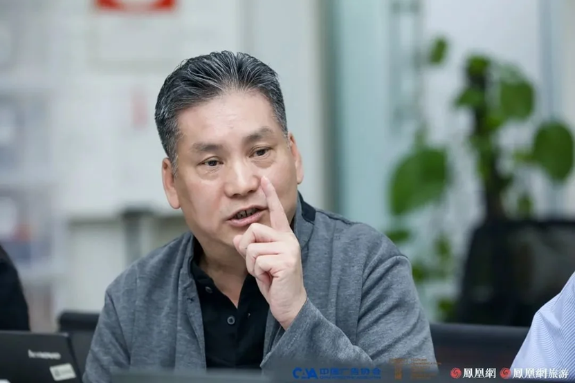 中国旅游出版社原党委书记、社长何力