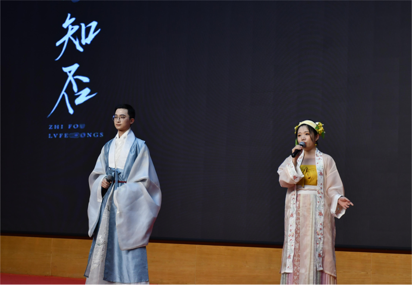 百场文化精品进校园活动启动 汉服长春走进吉大校园上了一堂精彩的传统文化课