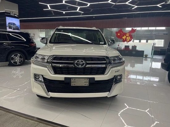 23款兰德酷路泽5700港口最新价格配置_凤凰网汽车_凤凰网