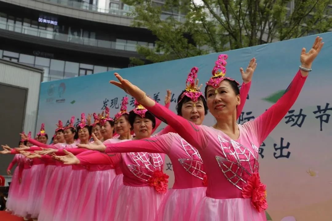 发现劳动之美，弘扬文明新风——金家岭街道举办庆祝“五一”国际劳动节志愿服务活动暨惠民文艺演出