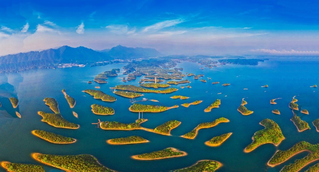 116庐山西海全景图.jpg