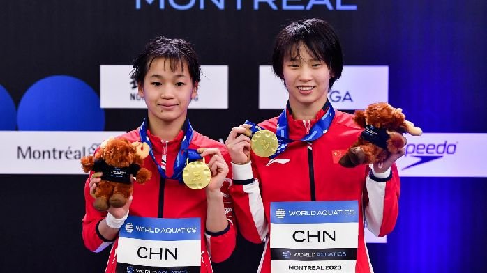 动作同步惊艳裁判获全场最高分