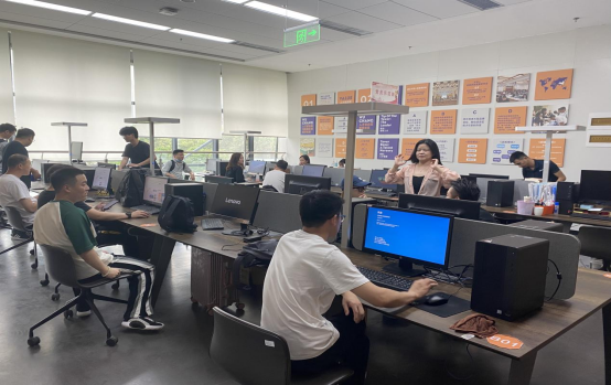 徐家棚街：招商进行时 共享中心凝聚发展合力