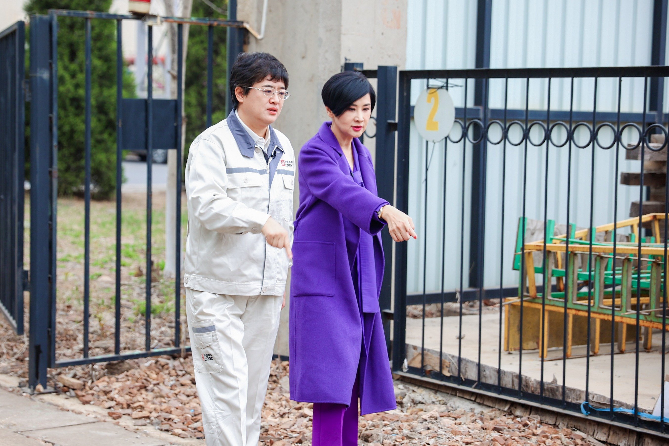 君品谈 | 梁建英:坐火车是一件很有情怀的事情