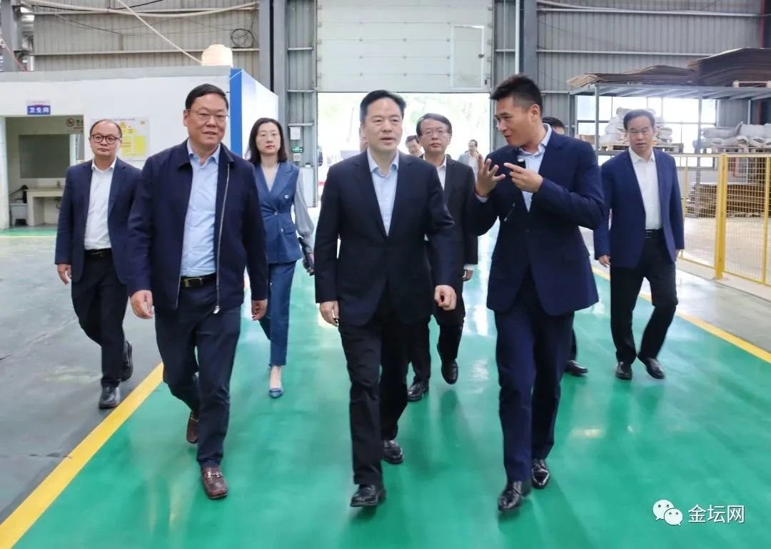 常州市委书记陈金虎:加大金融支持力度 打造更多"独门绝技"凤凰网江苏