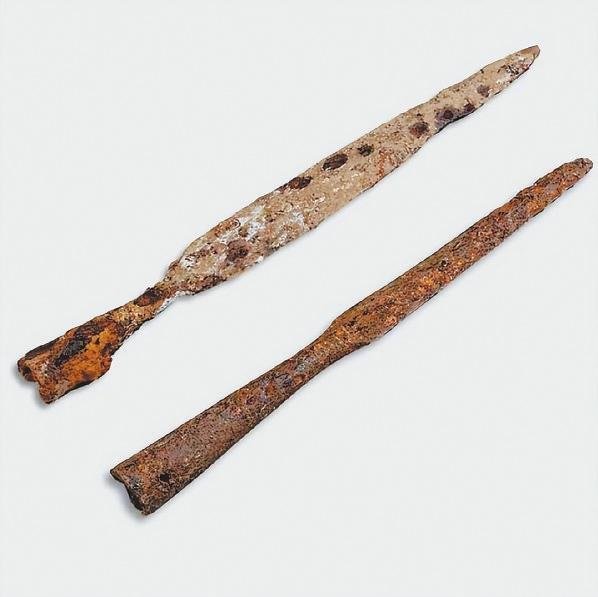 铁矛（秦汉）阳关博物馆藏