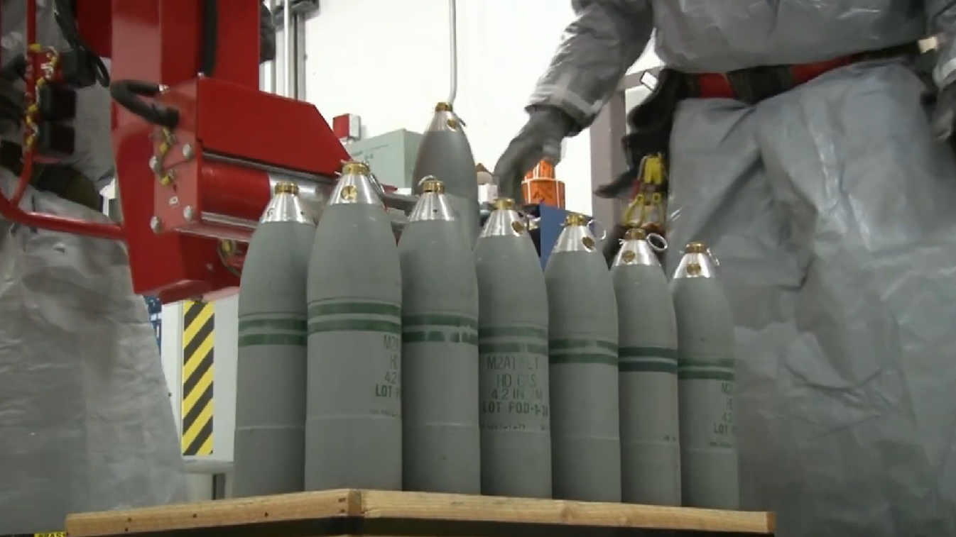 拜登重申美将于2023年秋彻底销毁库存化学武器