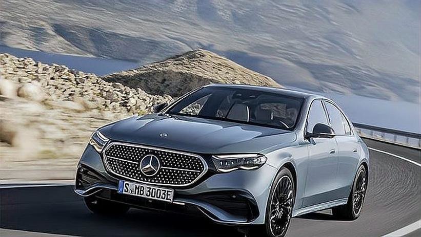 宝马5系，奔驰E级都换代了，你是支持他们，还是支持中国品牌？