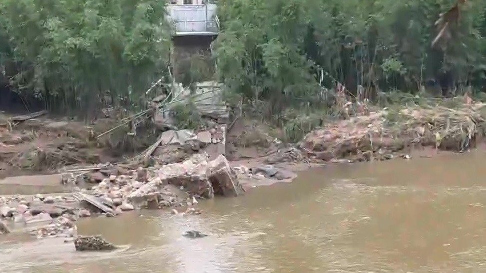 福建25岁宣传干事防汛中遇难，亲友：从小成绩优异开朗爱笑