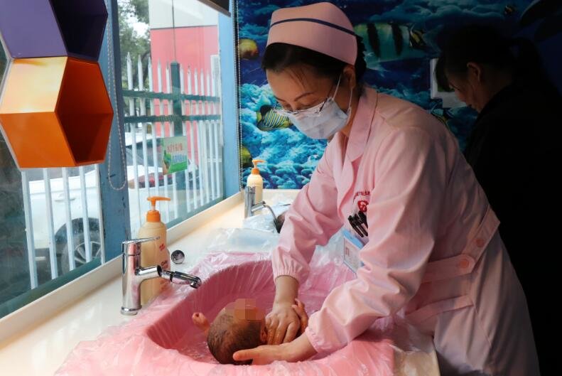 许文琴：患者的笑容是我最大的欣慰