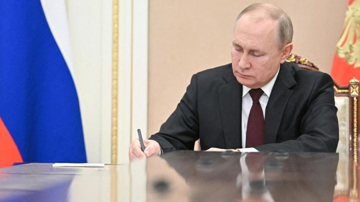 俄罗斯废止《欧洲常规武装力量条约》 专家：开战可能性增