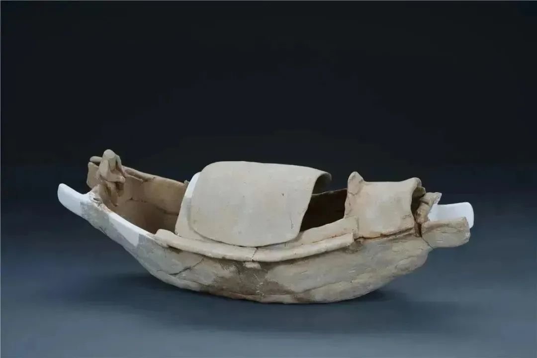 东汉 陶船 2003年番禺小谷围青岗M4出土 广州市文物考古研究院藏