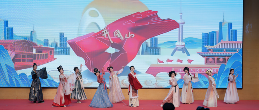 百场文化精品进校园活动启动 汉服长春走进吉大校园上了一堂精彩的传统文化课