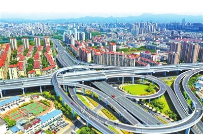 “高架之城”颜值高。