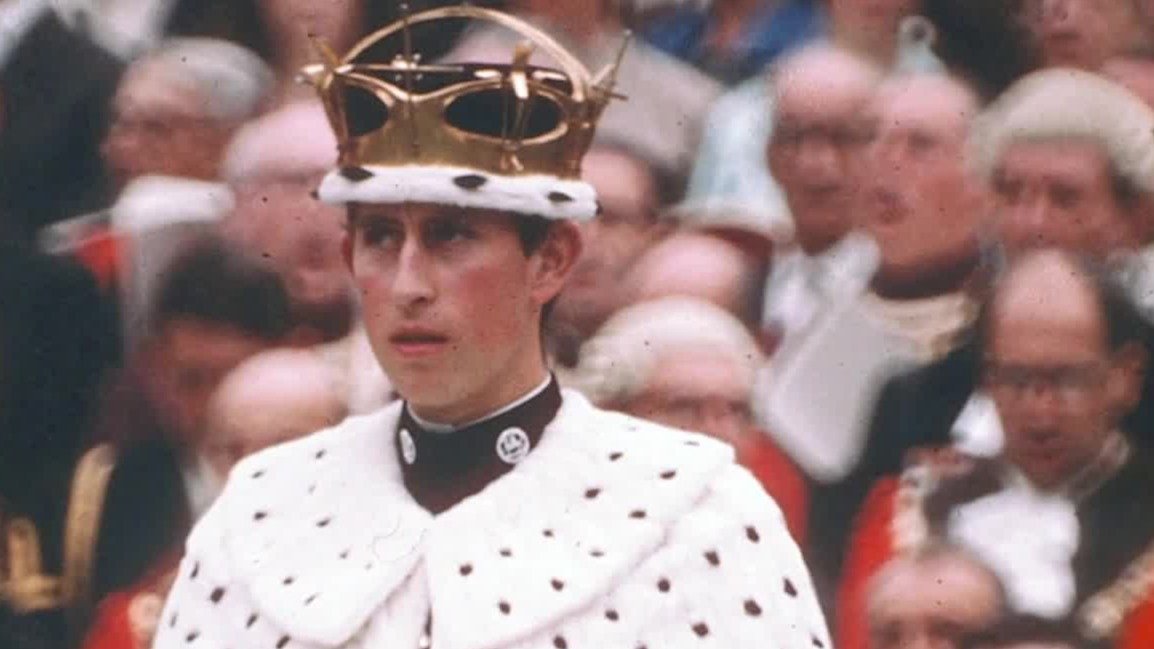在英国帝制充满挑战的时期，查尔斯如何一步步成为威尔士亲王？