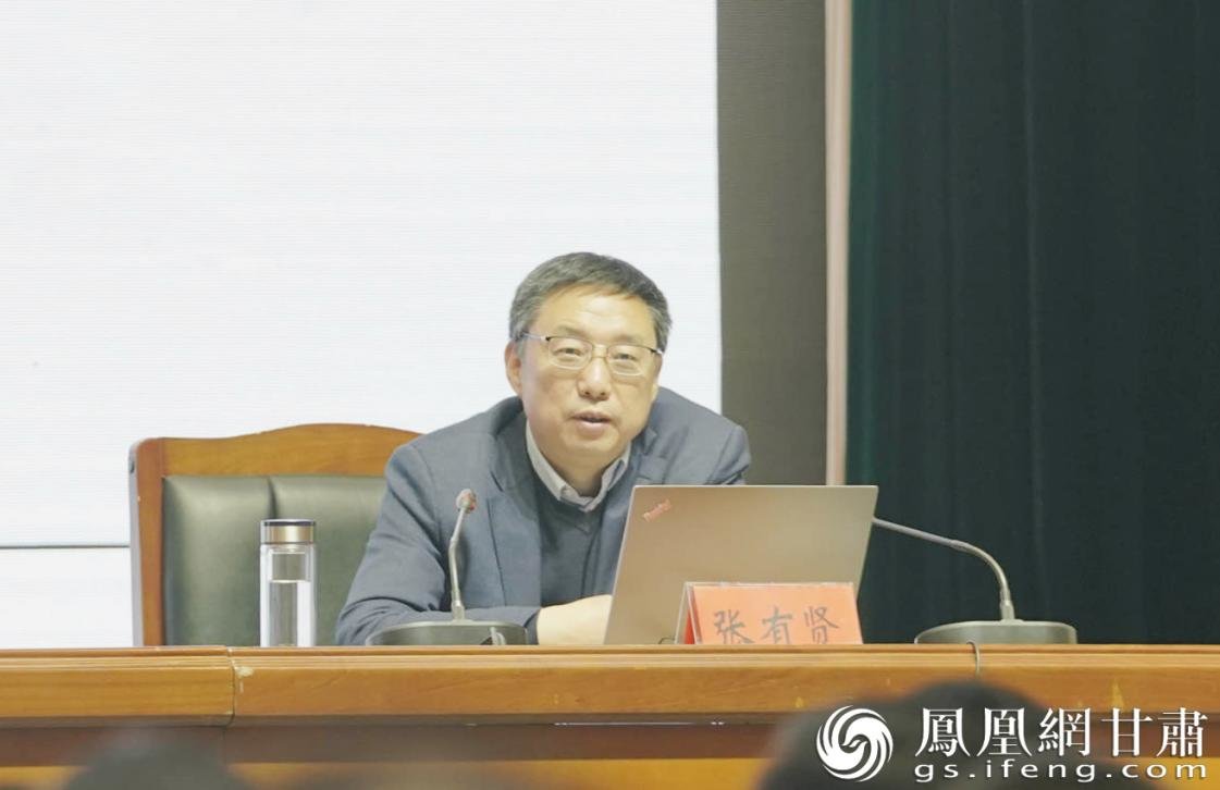 兰州大学清洁生产研究中心主任张有贤献智华亭煤化工产业发展 华亭市融媒体中心供图