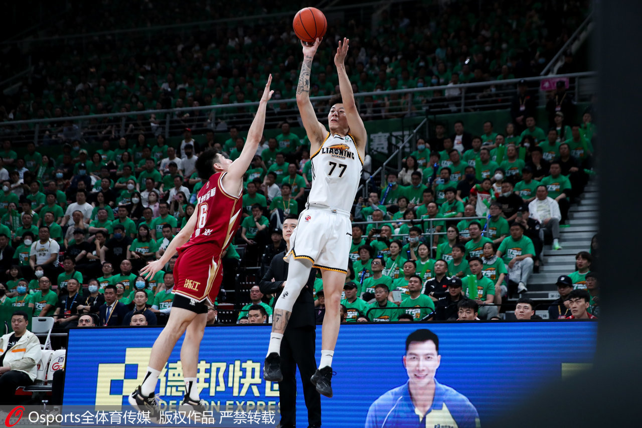 辽宁男篮4-0横扫浙江队 夺队史第3个CBA总冠军