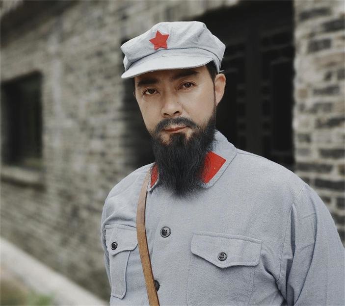 刘波长征时期周恩来造型