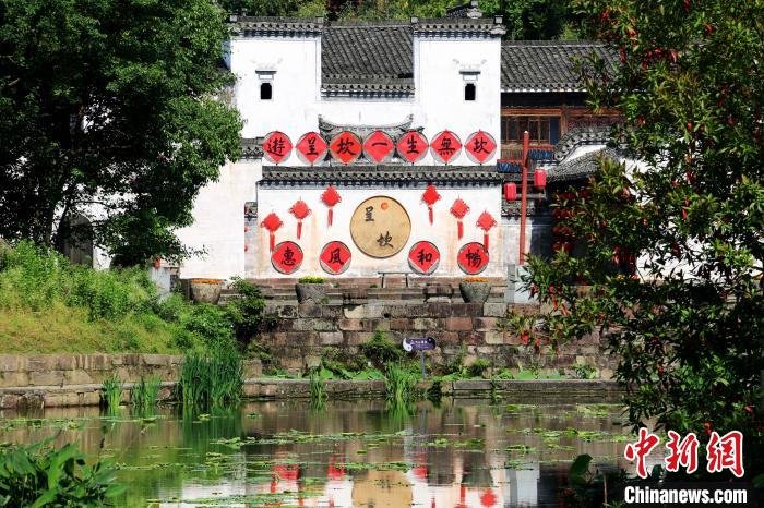 呈坎村一隅。　张强 摄