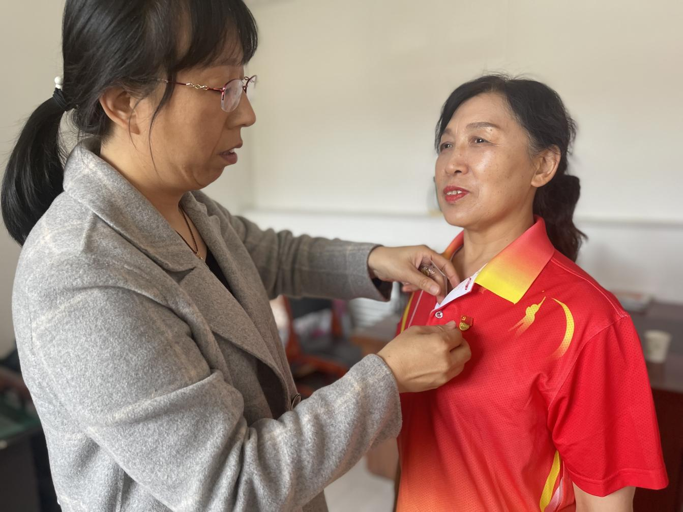 邢台：宁晋县委组织部开展“三送一加强”活动