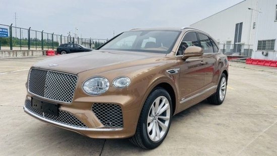 2022款宾利添越现车手续齐 225万起售_凤凰网汽车_凤凰网