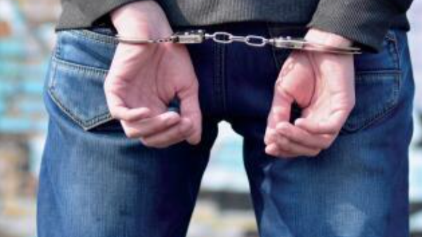 男子嫖娼26天后主动投案，被拘留5天