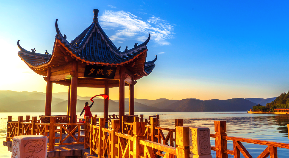 520表白日,来丹江大观苑景区大声说出我爱你,多重大奖任你抽!