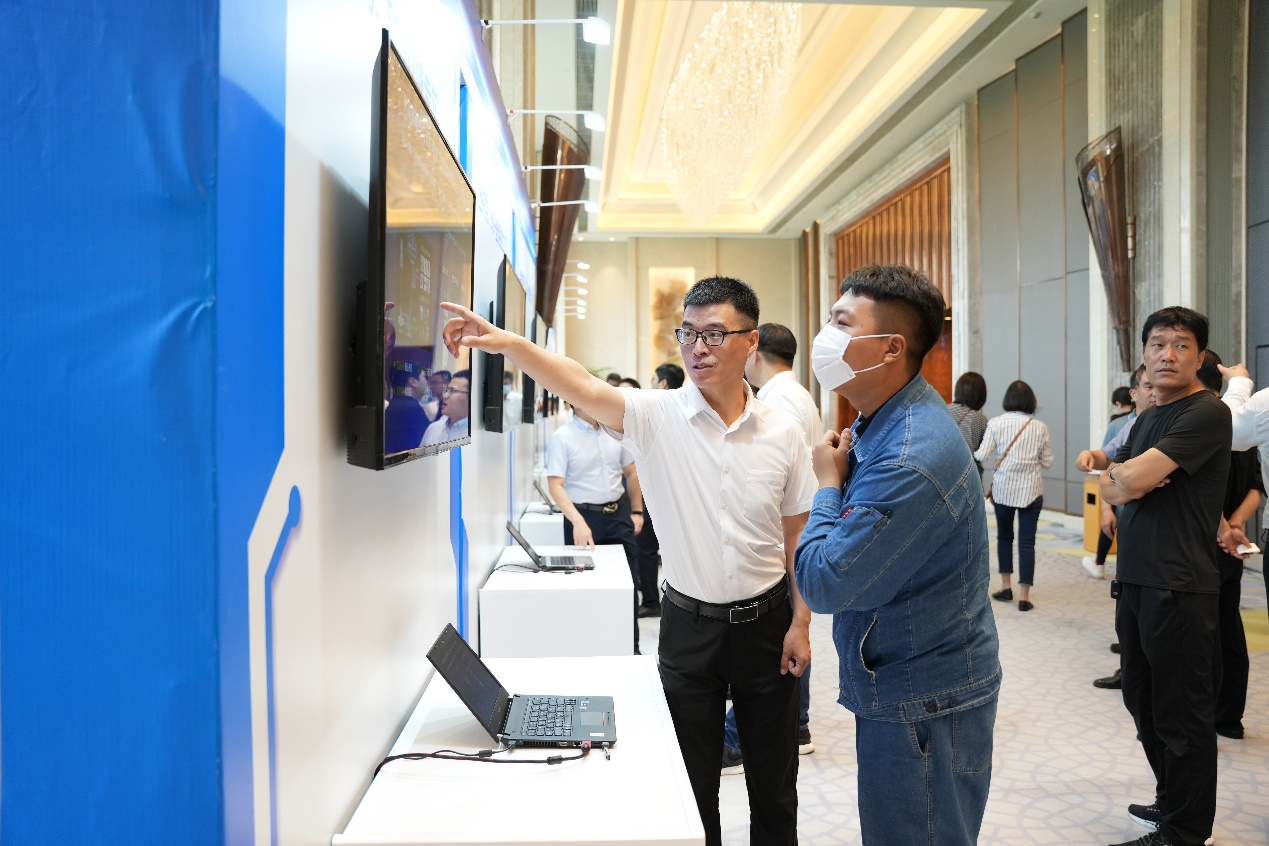 5G赋能百业,数智共创未来|唐山5G+全连接工厂技术研讨会顺利召开