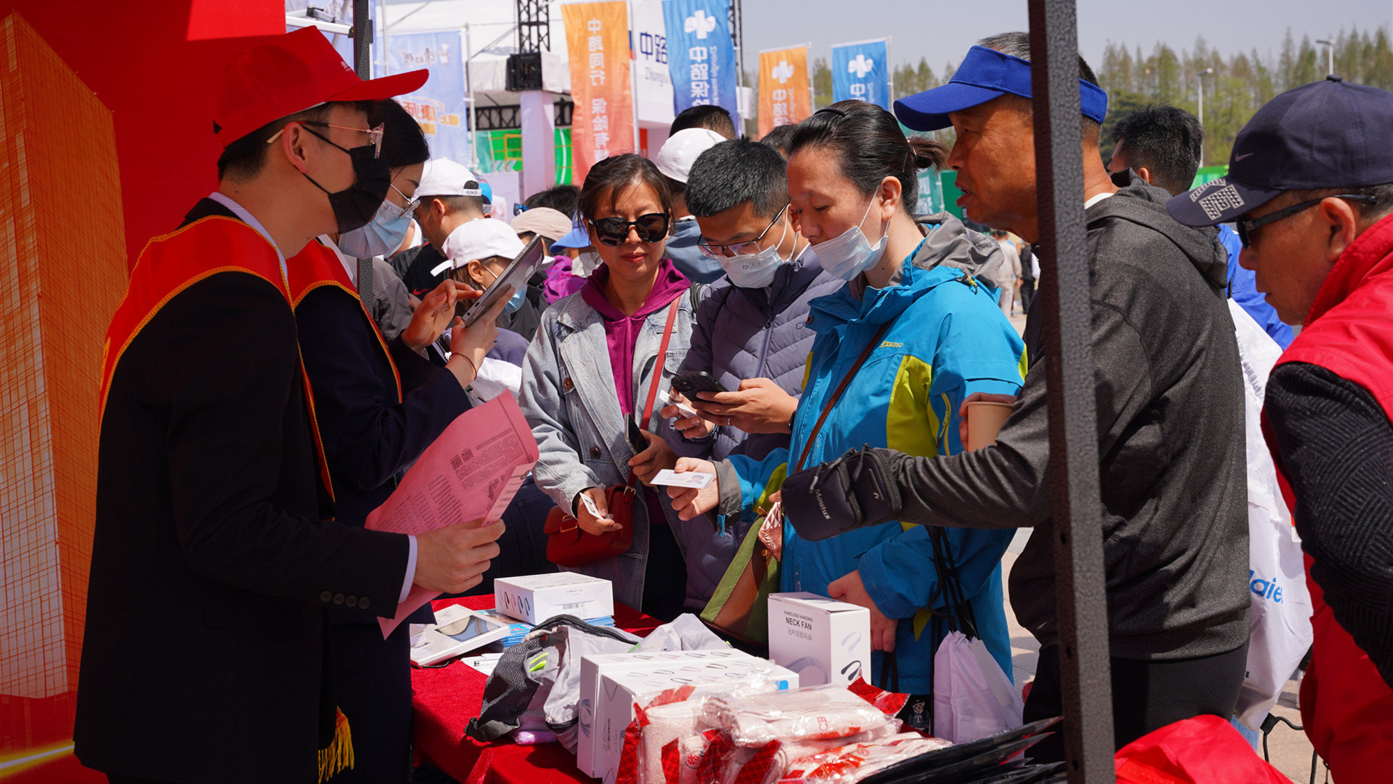 青岛农商银行: 高标准建设金融教育示范基地,主动践行社会责任