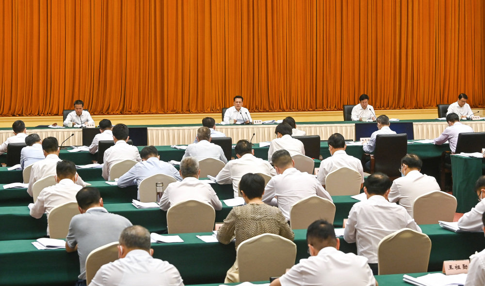 5月16日下午，六届市委全面深化改革委员会召开第四次会议。龙帆 摄/视觉重庆