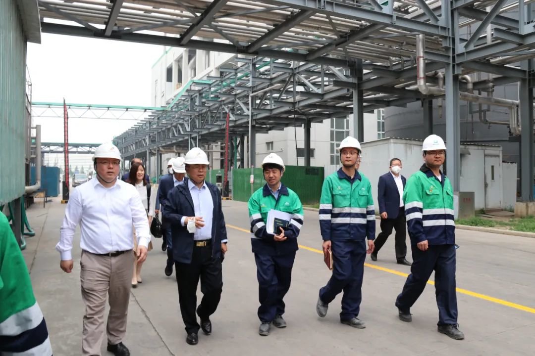 李尚勇到兰州金通储能动力新材料有限公司南通地区项目现场调研指导工作