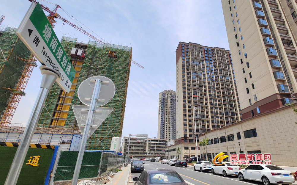 南昌“断头路”贤湖路、塘南路正式通车（图）