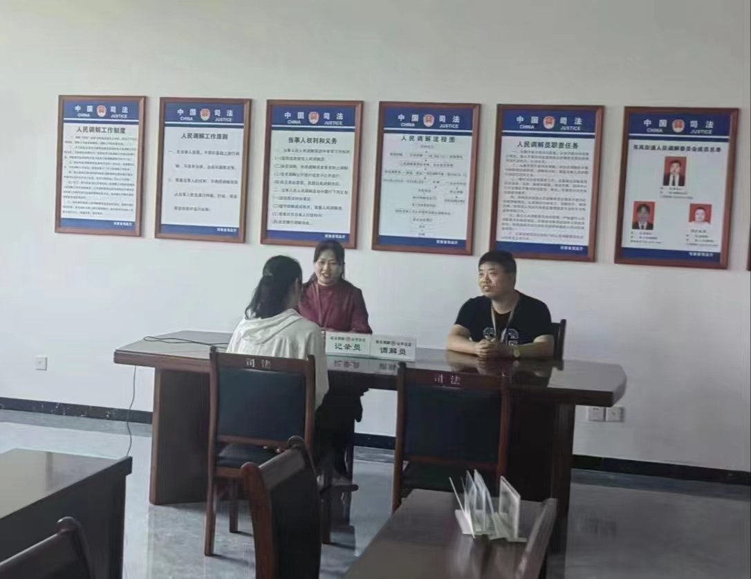 商丘市梁园区东风街道:“小窗口”“大服务”