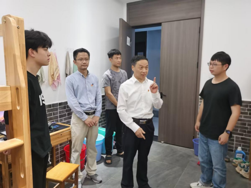 赣州职业技术学院开展红色走读主题党日活动