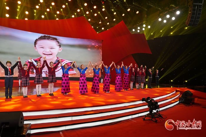 甘肃“最美家庭”揭晓 他们的家风有何过人之处