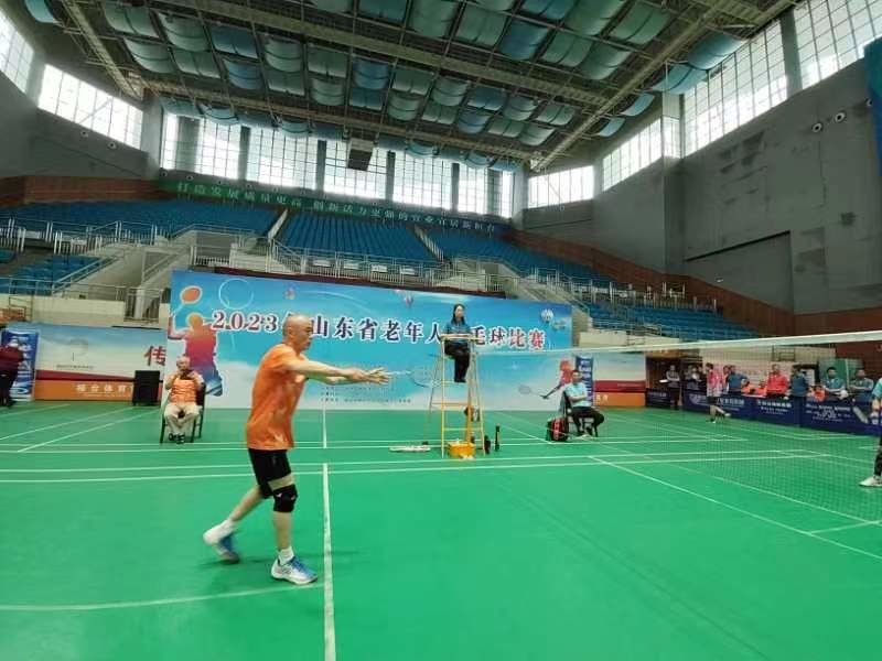 2023年全省老年人羽毛球比赛在桓台开赛