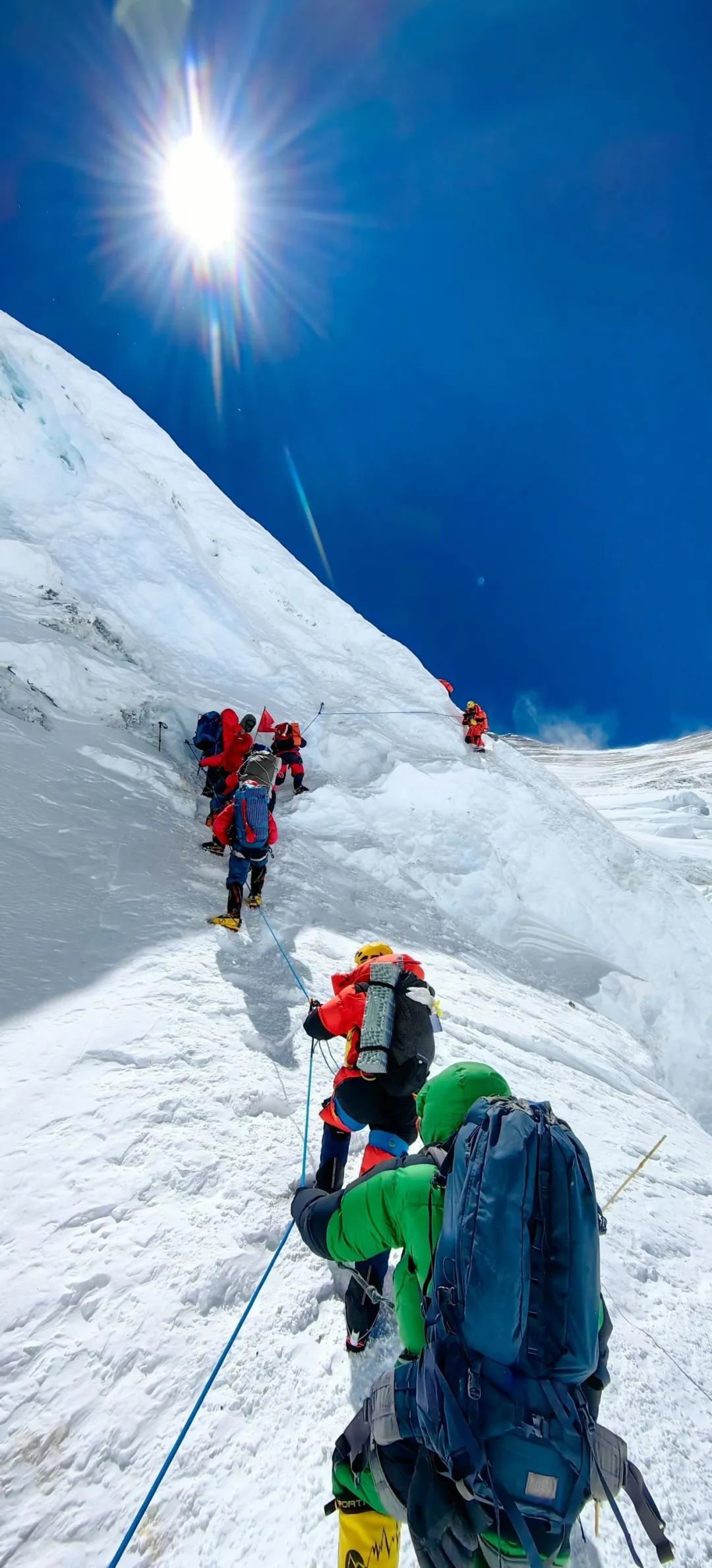 珠穆朗玛峰登顶照片图片