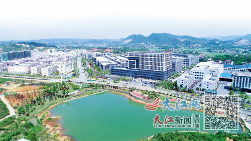 上栗县信步赣湘合作产业园。大江网视觉江西 罗建华、徐文、李雪瑶 摄