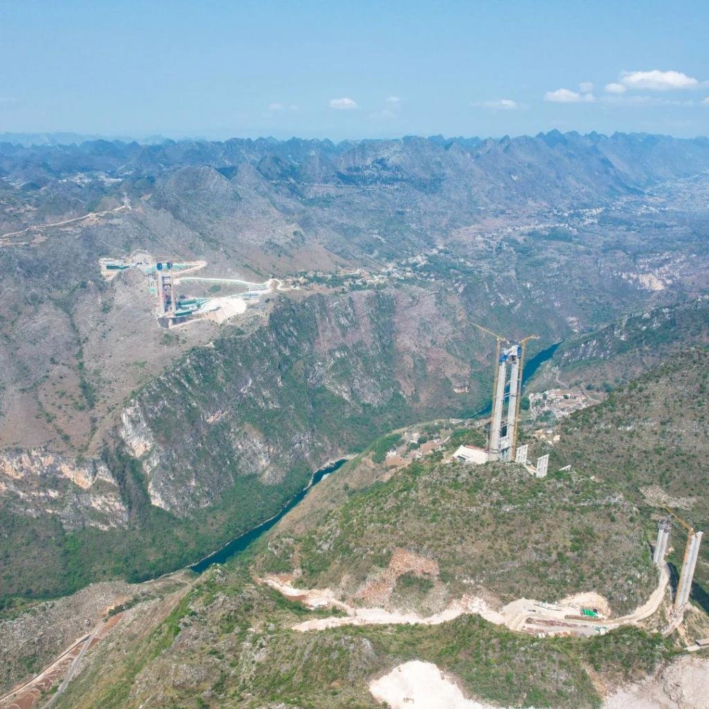 我登上了世界第一高桥｜贵州，太酷了