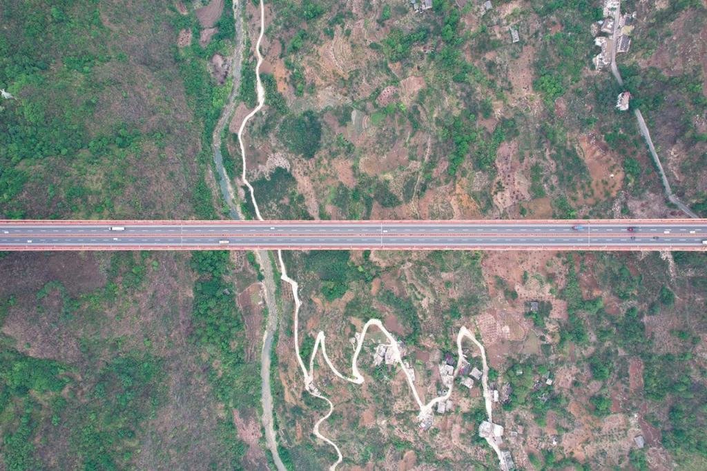 我登上了世界第一高桥｜贵州，太酷了