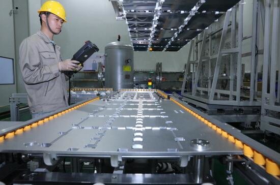 江西共青城市：光伏装备闯出降本新路