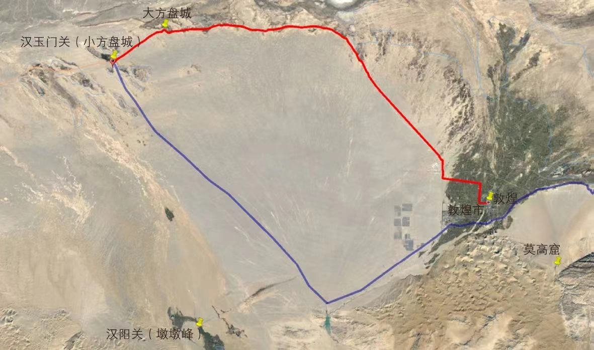 从敦煌前往所谓的“玉门关”——小方盘城遗址：蓝色是现代公路，红色是侯杨方考察的轨迹，即古代丝绸之路。