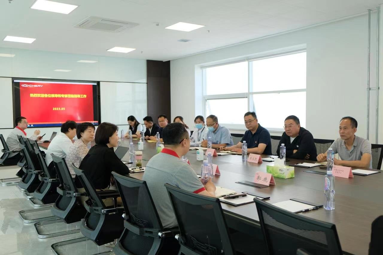 青岛即墨:当好“服务专员”,上好“政策大餐”