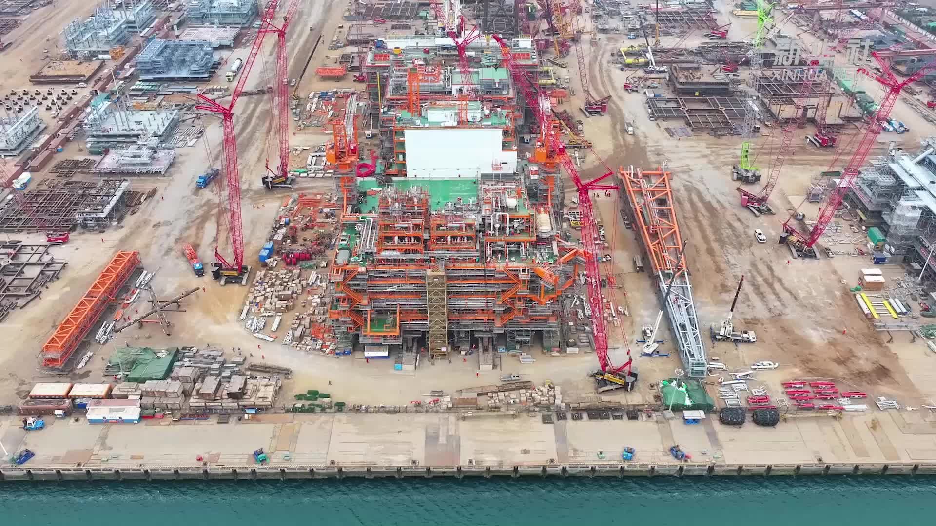 新华全媒+|渤海湾首个千亿方大气田中心平台建造完成