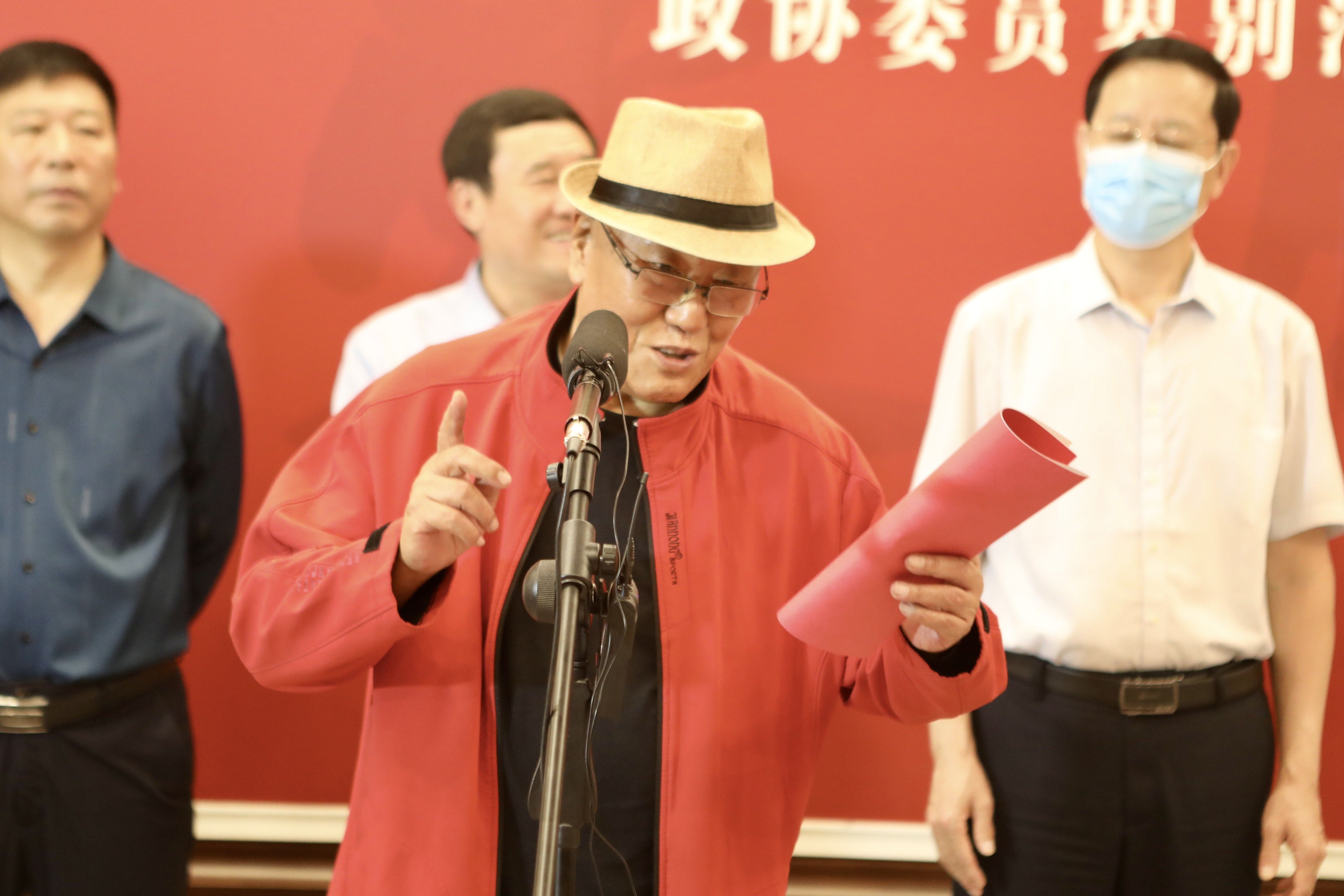 唐山籍著名书法家、陈启壮恩师杨再春先生致辞