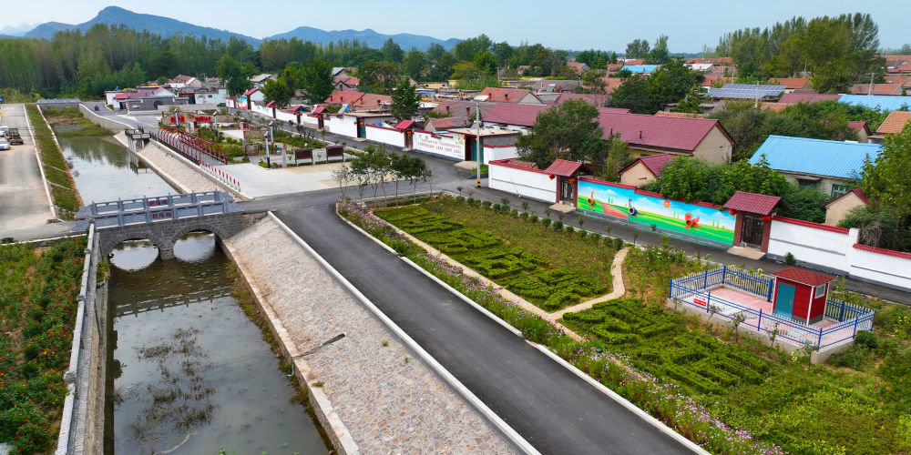 长明村村貌。（新华社记者 邵琨 摄）