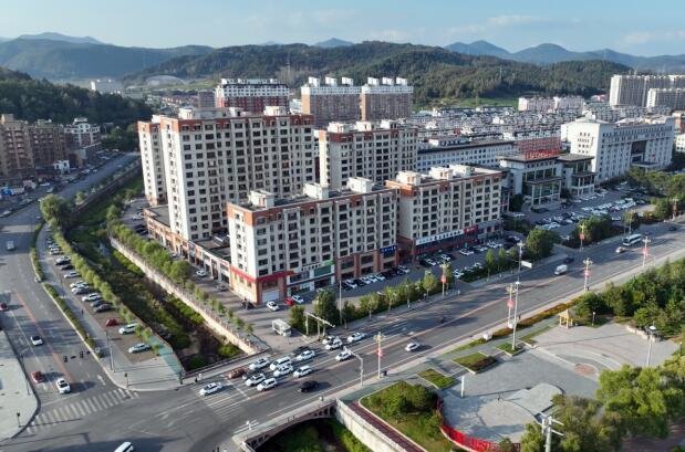 白山市“三城”创建后城市新面貌