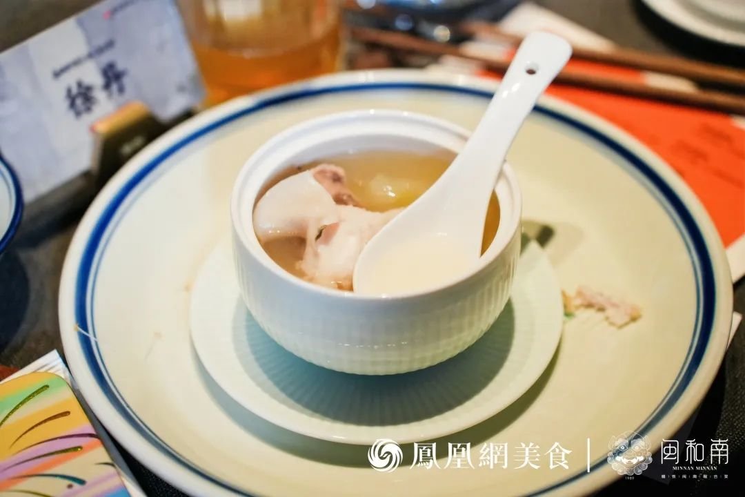△黄瓜排骨炖大香螺